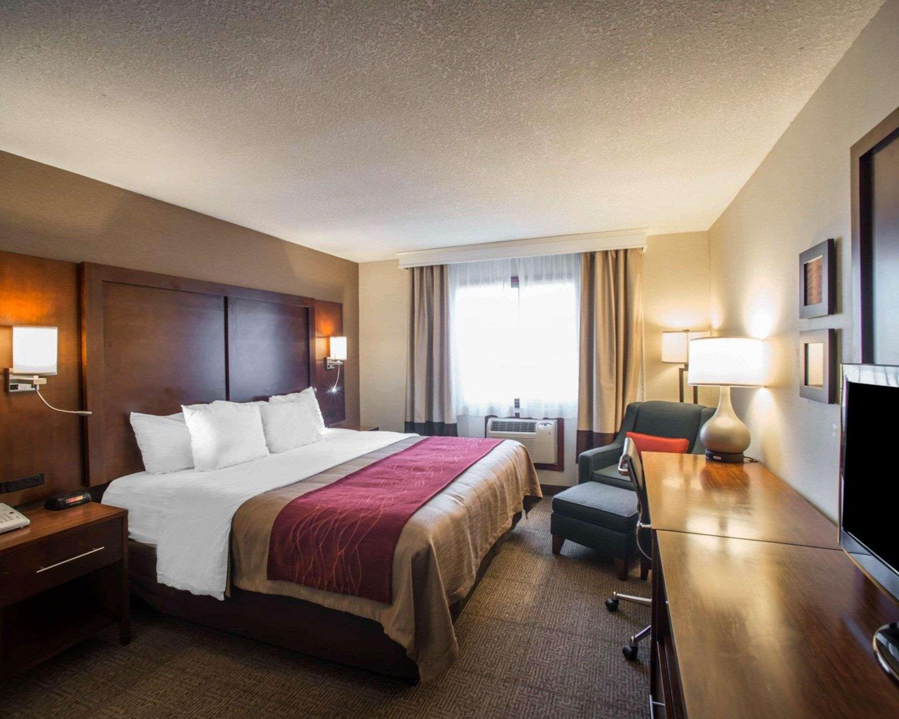 Quality Inn & Suites Boonville - Columbia Kültér fotó
