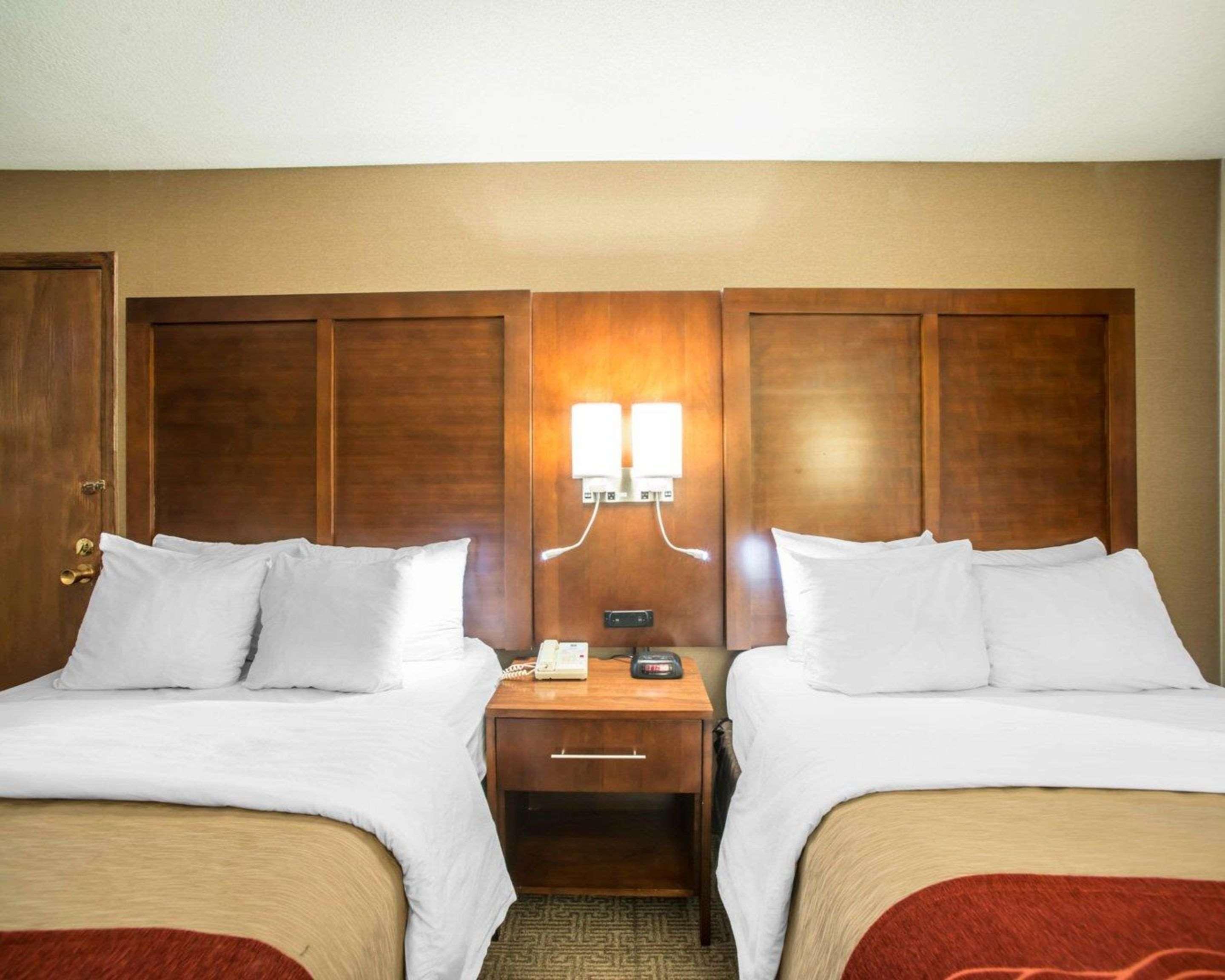 Quality Inn & Suites Boonville - Columbia Kültér fotó