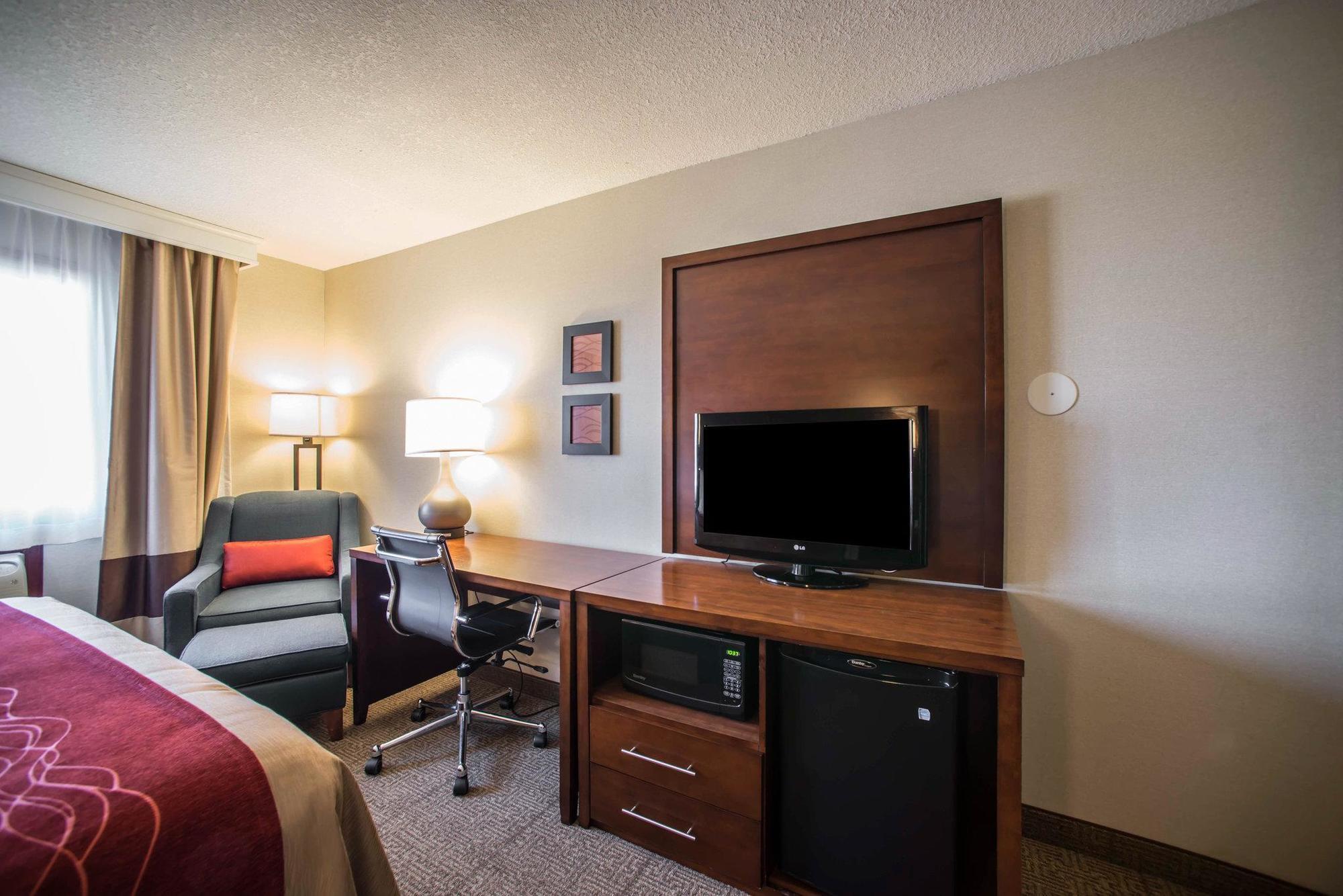 Quality Inn & Suites Boonville - Columbia Kültér fotó
