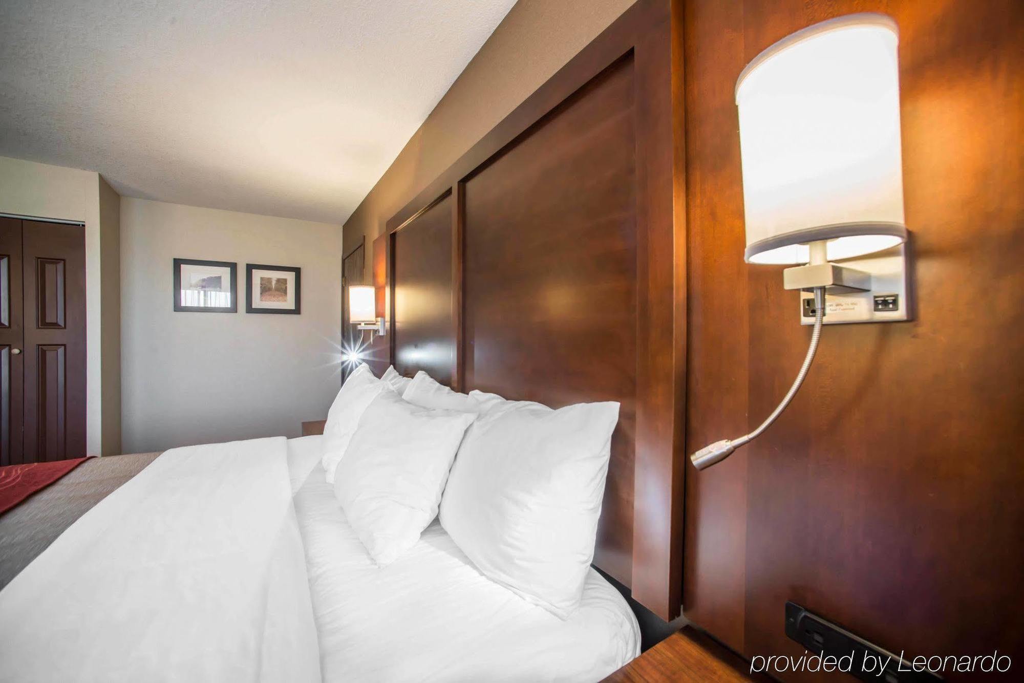 Quality Inn & Suites Boonville - Columbia Kültér fotó