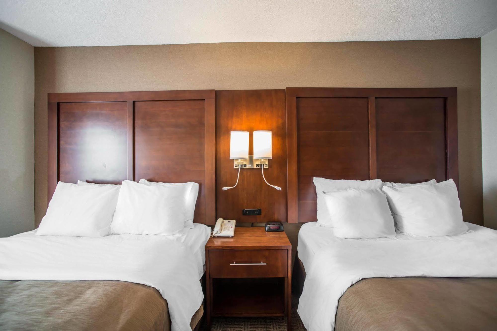 Quality Inn & Suites Boonville - Columbia Kültér fotó